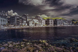12/06/2014 – 12:18 (Infrared photography) Baia di Levante, Sestri Levante. Golfo del Tigullio, Riviera Ligure di Levante, Genoa Italy