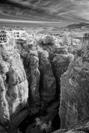 Ronda-infrared-dramatic-cliffs-landscape-scenic-panoramic