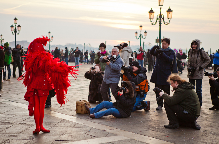 photographing-people