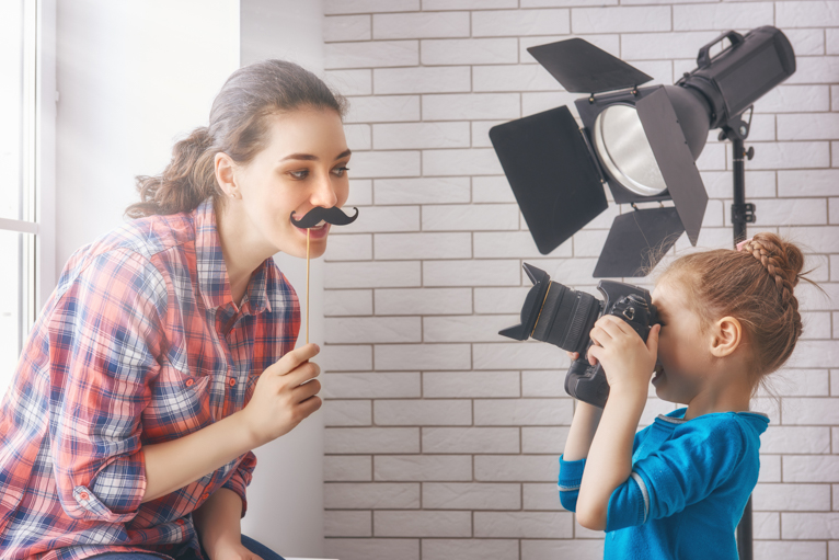 photographing-children