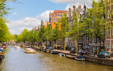 Photogenic Places – A Simple Guide To Photographing Amsterdam