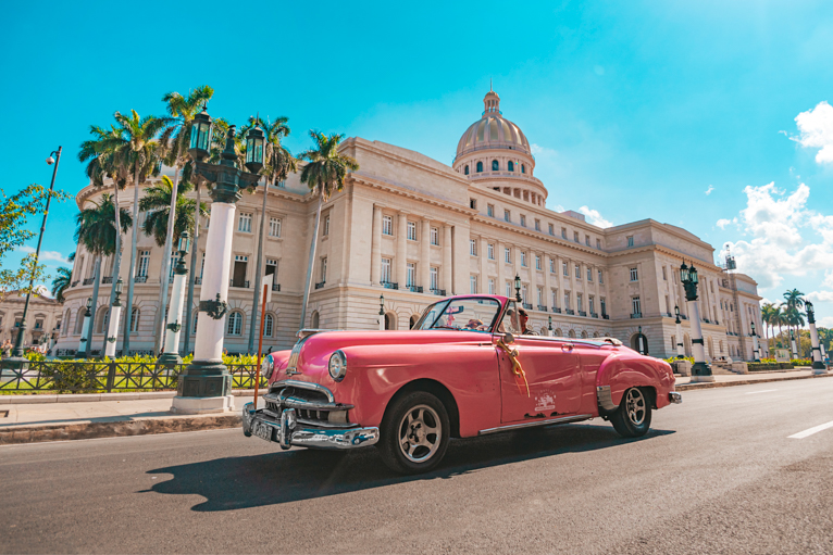 Photographing-Havana