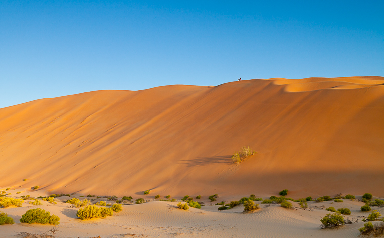 Photographing_sand dunes