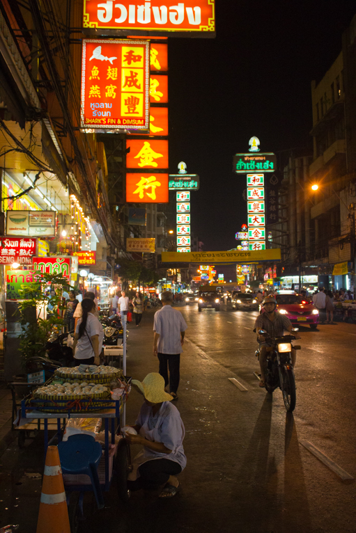 Night_street_photography