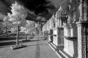 9_ Khmer's Stupas-bw